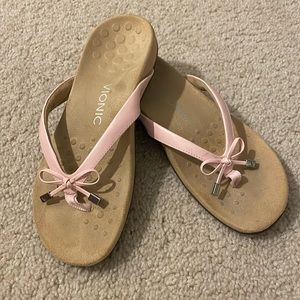 Vionic Bella Pink Flip Flops